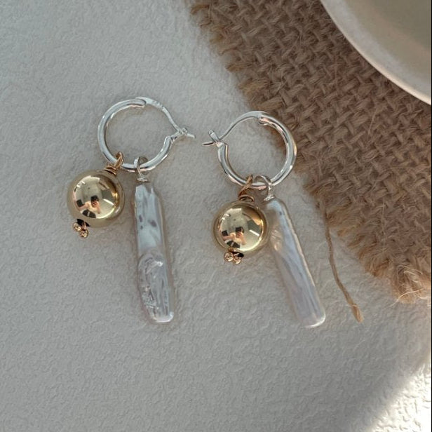 Pearls Aura Baroque Pearl Drop Earrings with Gold Accents – 18K Gold Plated Sterling Silver | Artistic Statement Hoops