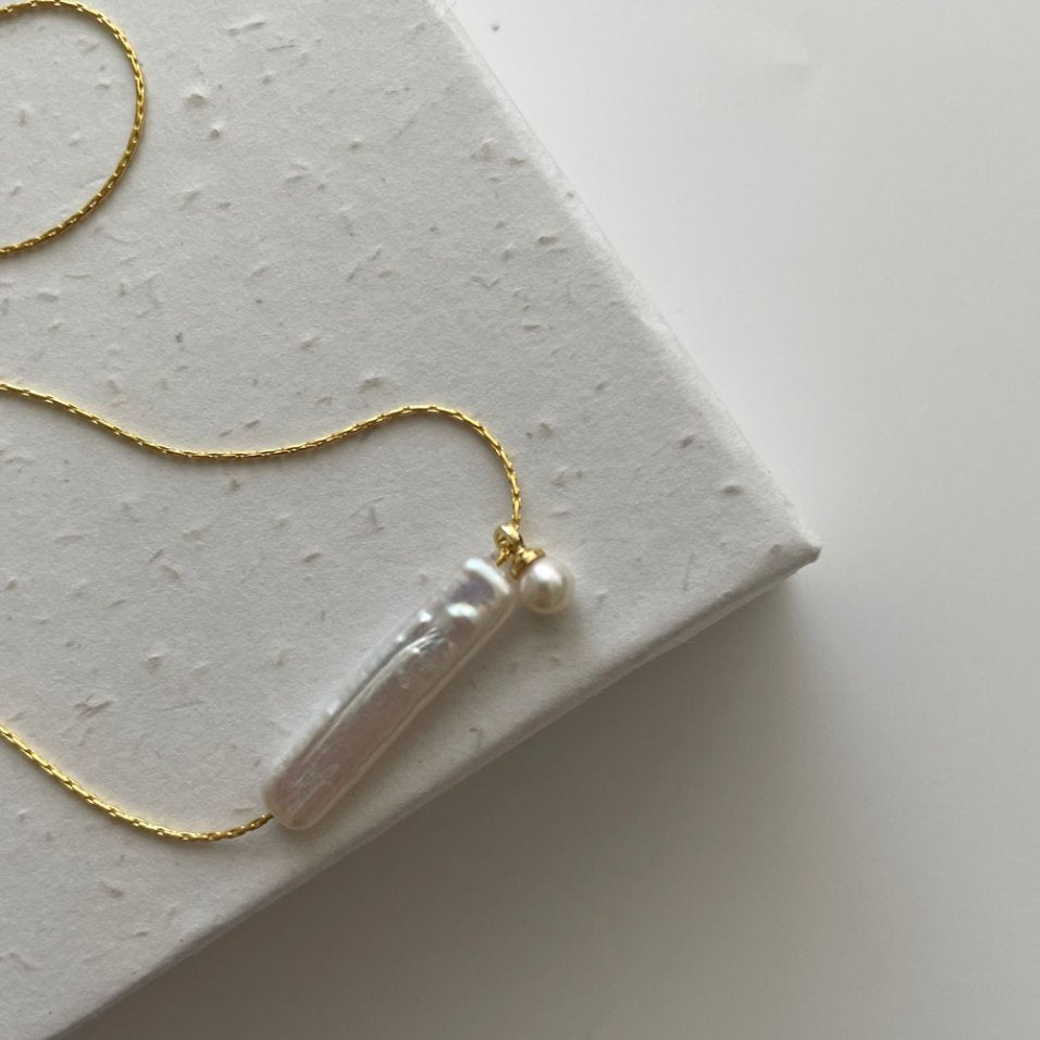 Pearls Aura Baroque Pearl Drop Necklace – 14K Gold Filled | Minimalist Elegant Pendant (42cm)