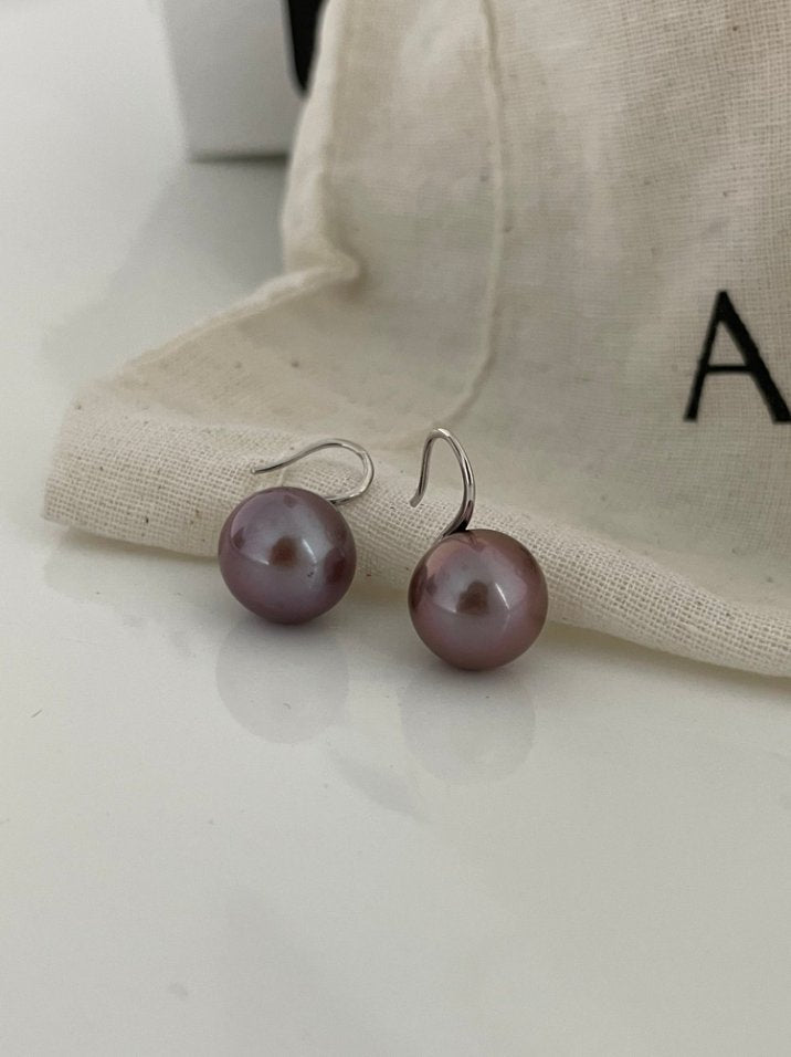 Pearls Aura Edison Pearl Drop Earrings – Platinum Plated Sterling Silver | Mirror-Finish Lavender Glow