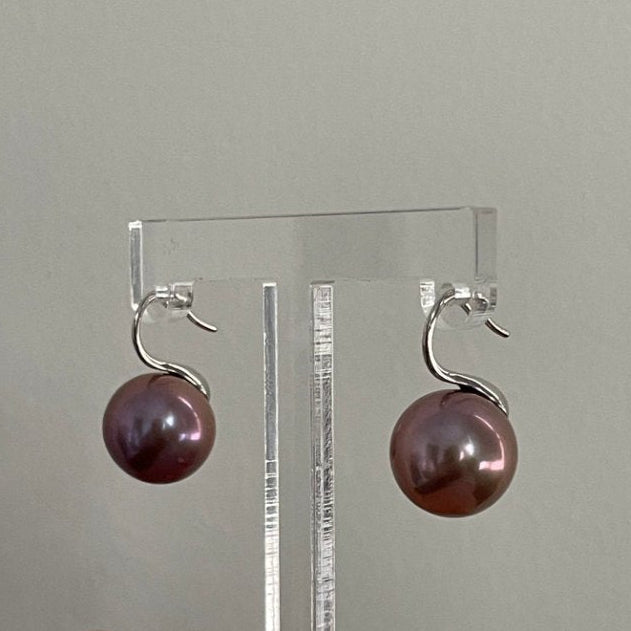 Pearls Aura Edison Pearl Drop Earrings – Platinum Plated Sterling Silver | Mirror-Finish Lavender Glow
