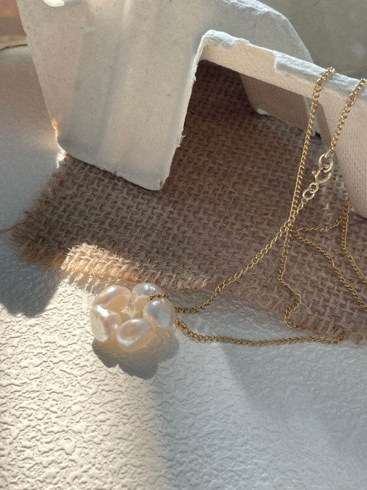 Pearls Aura Floral Baroque Pearl Necklace – 14K Gold Filled | Organic Elegance Design (45cm)