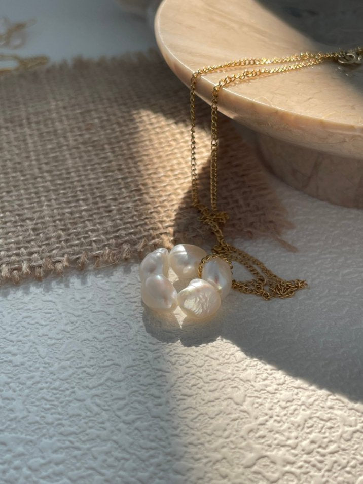 Pearls Aura Floral Baroque Pearl Necklace – 14K Gold Filled | Organic Elegance Design (45cm)