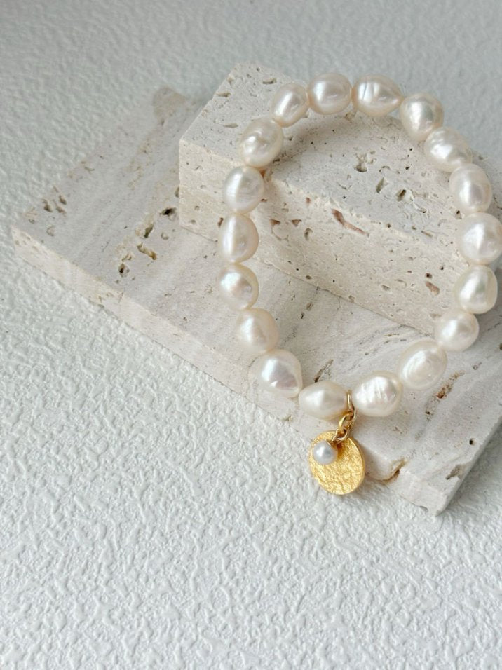Pearls Aura Gardener Baroque Pearl Bracelet – 14K Gold Filled with 18K Gold Vermeil Coin Charm