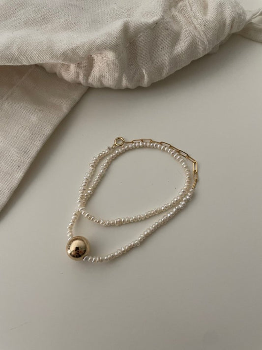 Pearls Aura Golden Sphere Pearl Bracelet – 18K Gold Vermeil on Sterling Silver | Modern Minimalist Elegance