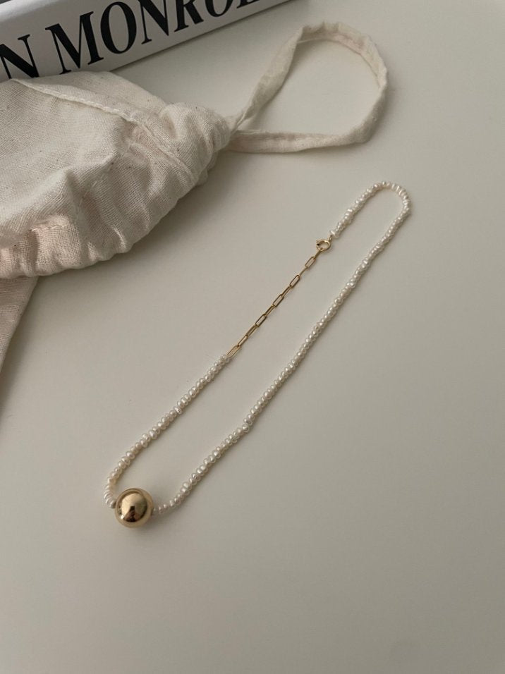 Pearls Aura Golden Sphere Pearl Bracelet – 18K Gold Vermeil on Sterling Silver | Modern Minimalist Elegance