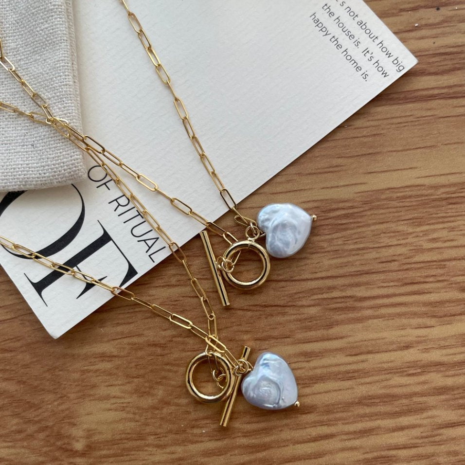 Pearls Aura Heart Baroque Pearl Necklace – 14K Gold Filled Toggle Chain | Romantic Handmade Jewelry (45cm)