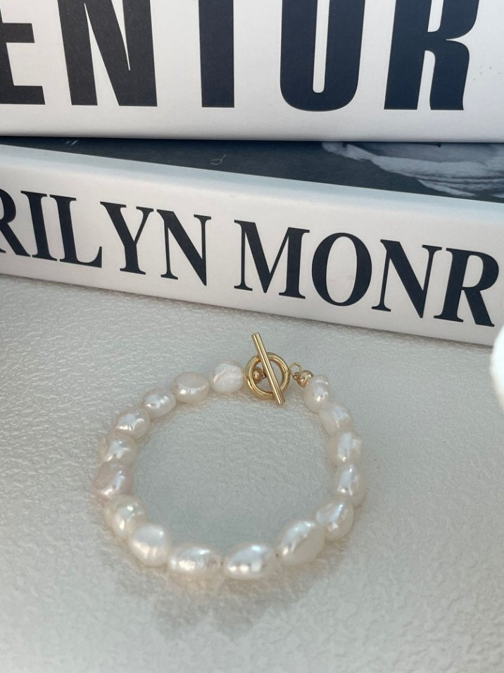 Pearls Aura Irregular Baroque Pearl Bracelet – 14K Gold Filled | Natural Elegance & Timeless Charm