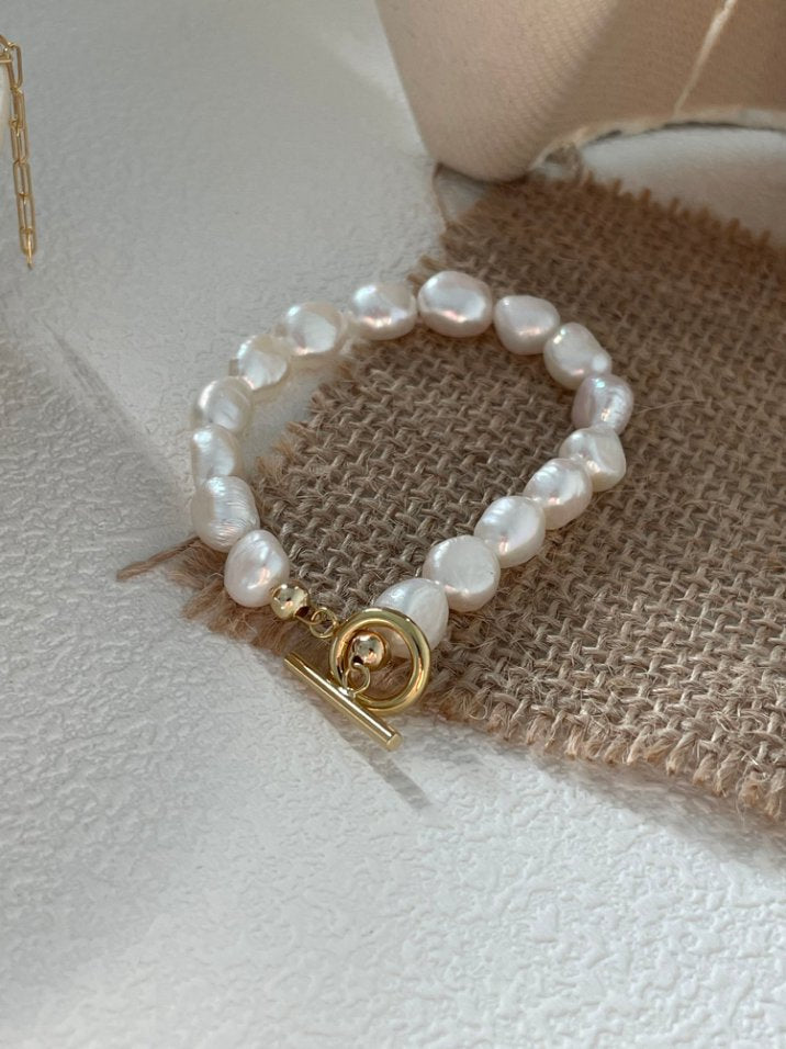 Pearls Aura Irregular Baroque Pearl Bracelet – 14K Gold Filled | Natural Elegance & Timeless Charm