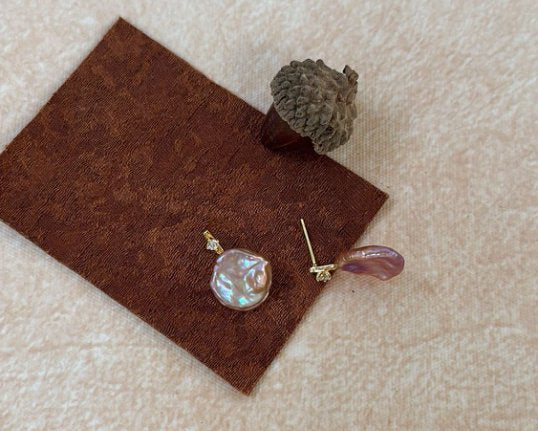 Pearls Aura Lilac Radiance Baroque Pearl Earrings – 18K Gold Plated Sterling Silver | Iridescent Elegance